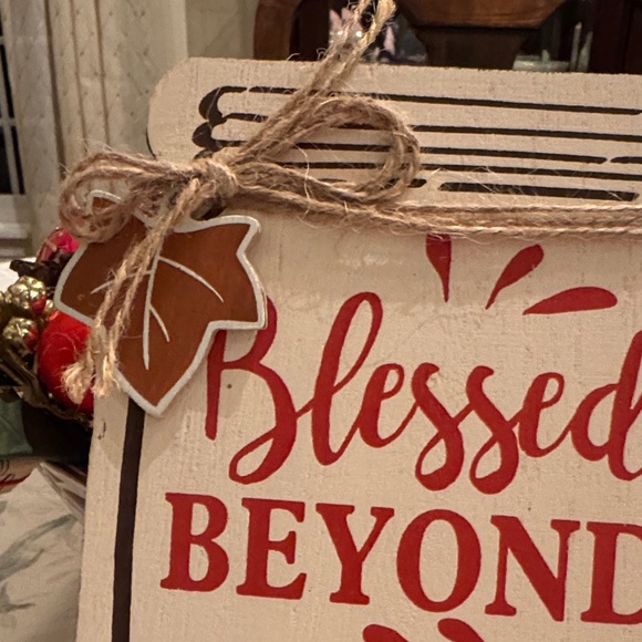 Ashland Red and Cream 'Blessed Beyond Measure' Decor - Picture 5 of 5